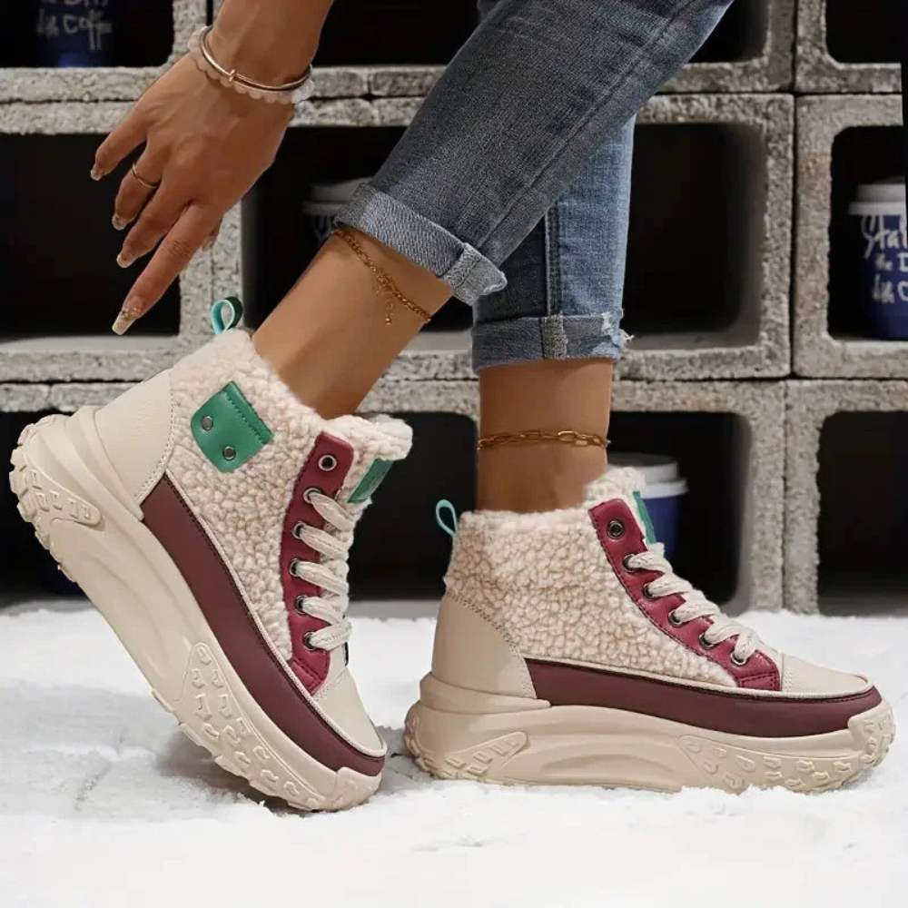 Harmonia | Cozy Platform Boots