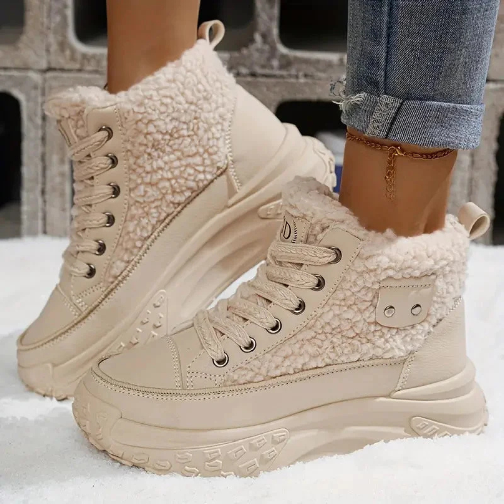 Harmonia | Cozy Platform Boots
