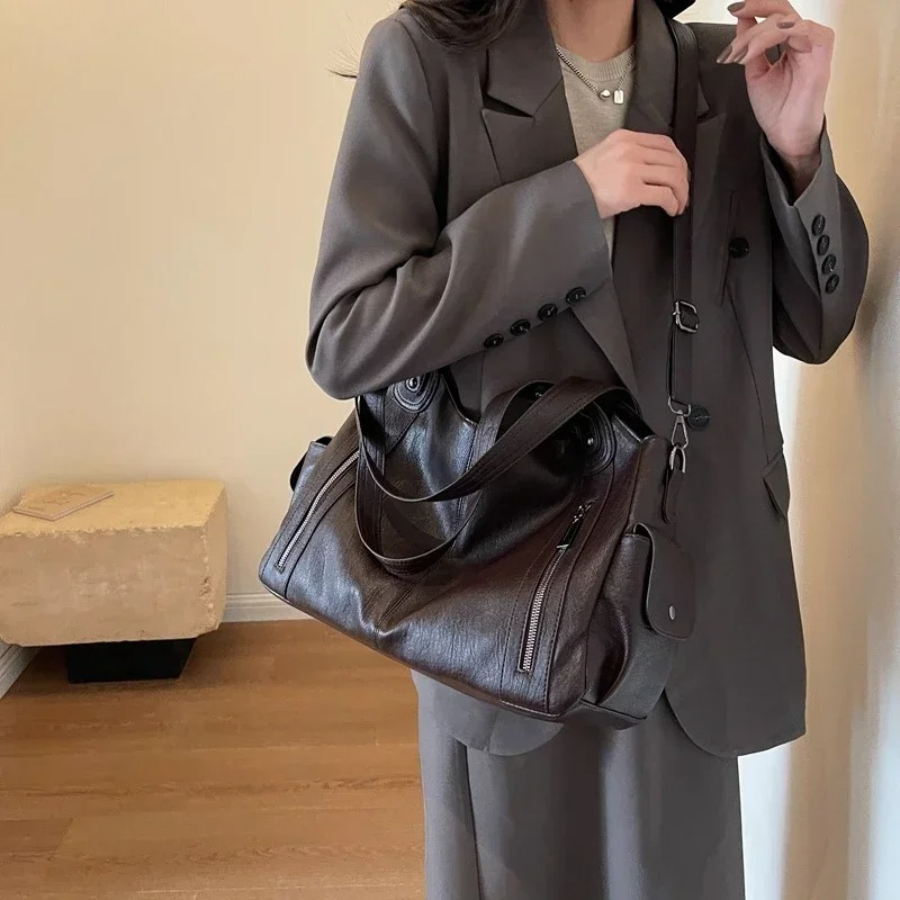 Darcy | Women's Shoulder Bag | Thick-Strap