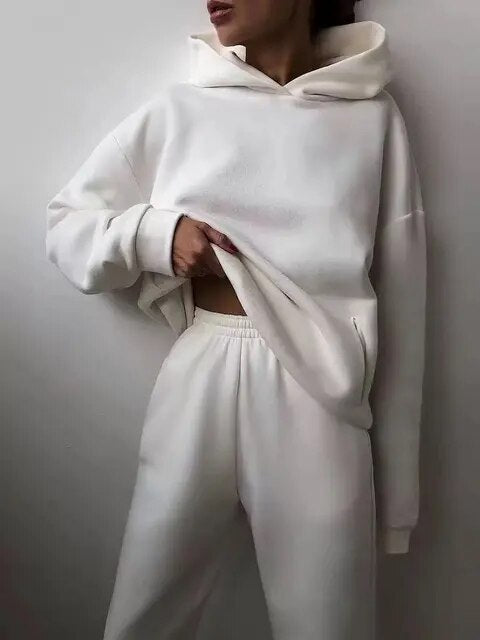 Belen | Women's Hoodie & Sweatpants Set
