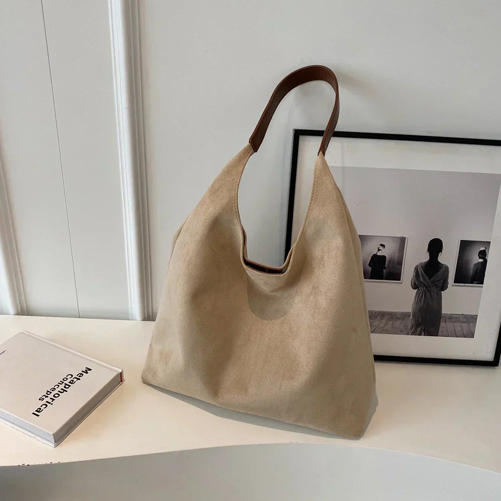 Lotte | Suede Bag