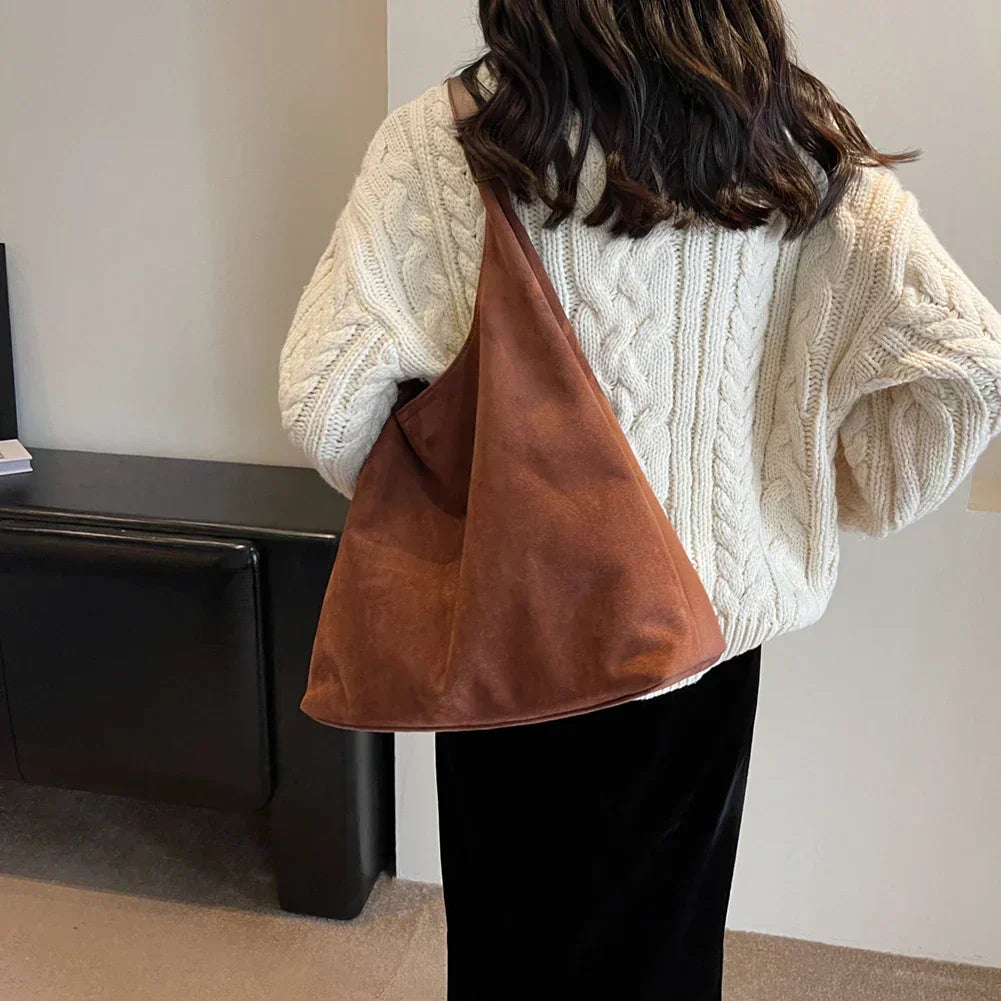 Lotte | Suede Bag