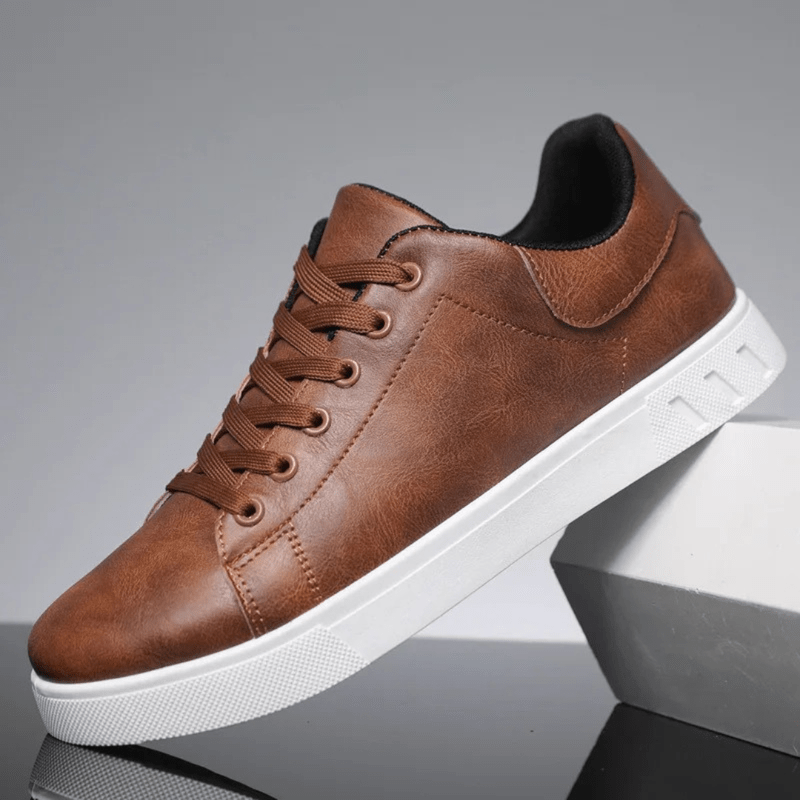 Elfred | Men's Walking Shoes | Flat