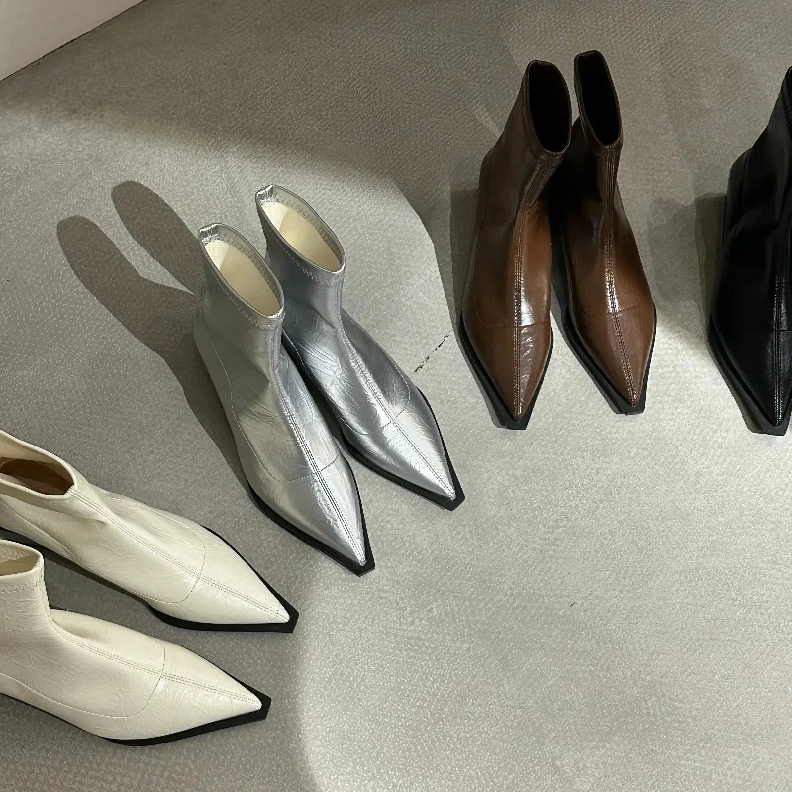 Juno | Pointed Toe Boots
