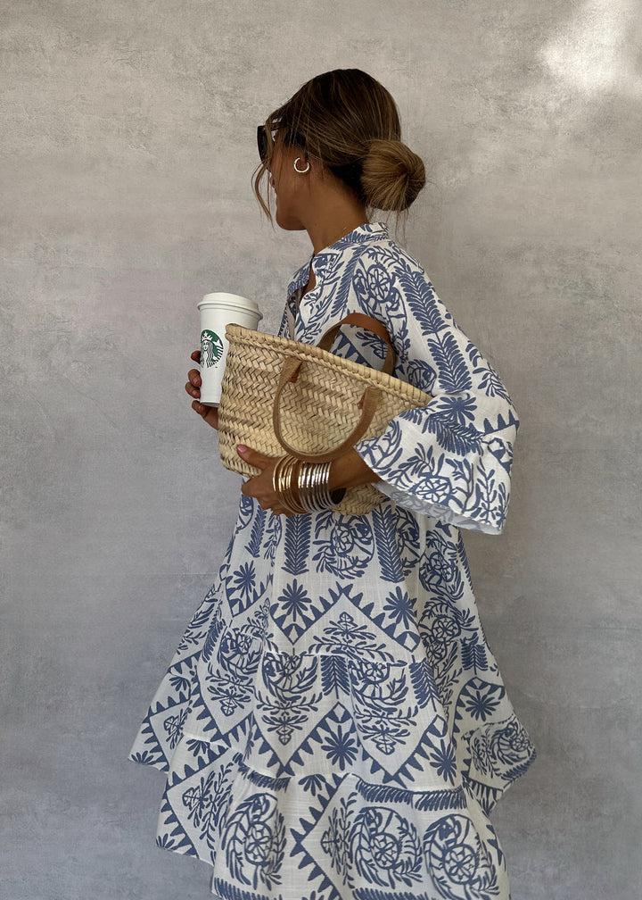 Lisandra - Versatile and Elegant Dress