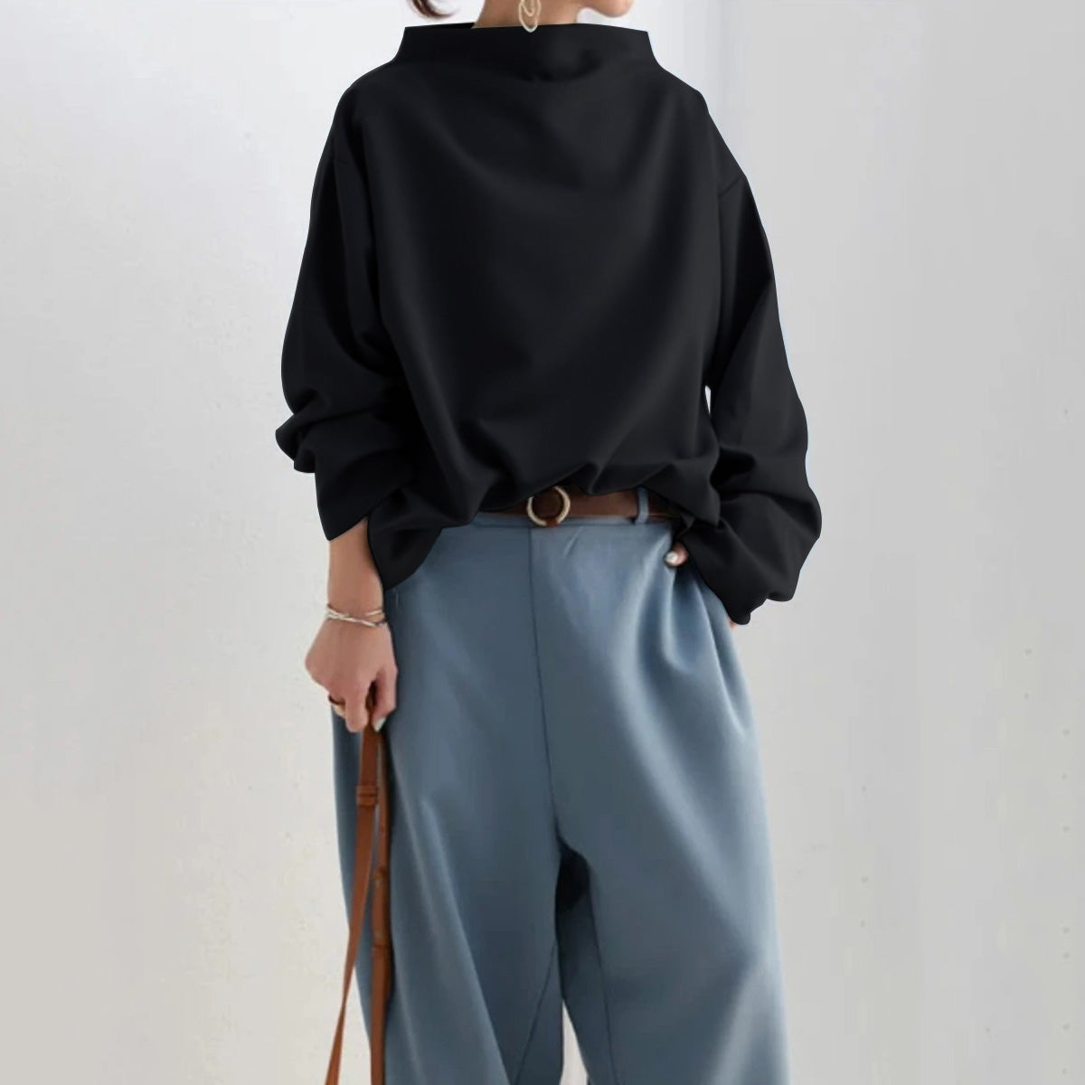RUBY - HIGH NECK SWEATER